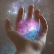 Всесвіт в руці